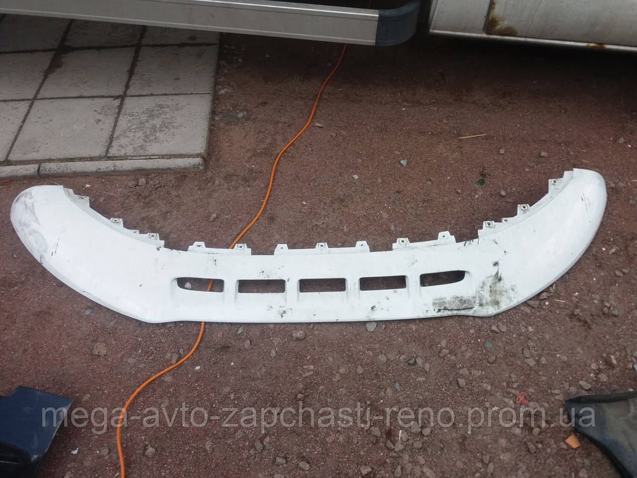 Спідниця переднього бампера Audi Q5 2008