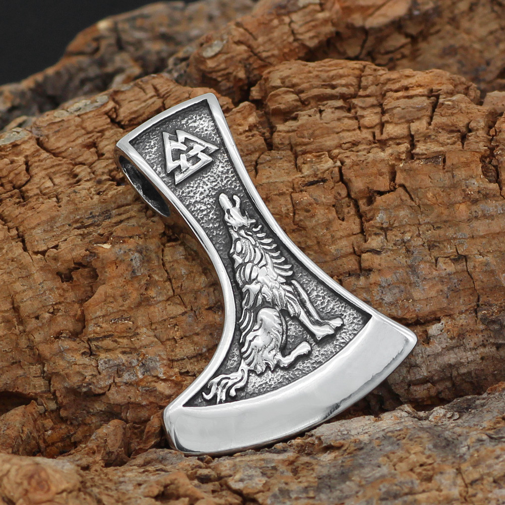 Кулон Сокира Перуна з вовком AST51