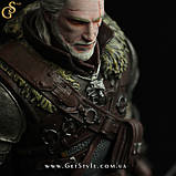 Фігурка відьмака Геральта — "Witcher Figurine" — у пакованні, фото 3