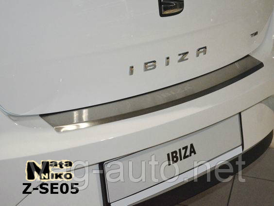 Захисна Накладка на задній бампер Seat IBIZA IV COMBI 2010>> з загином