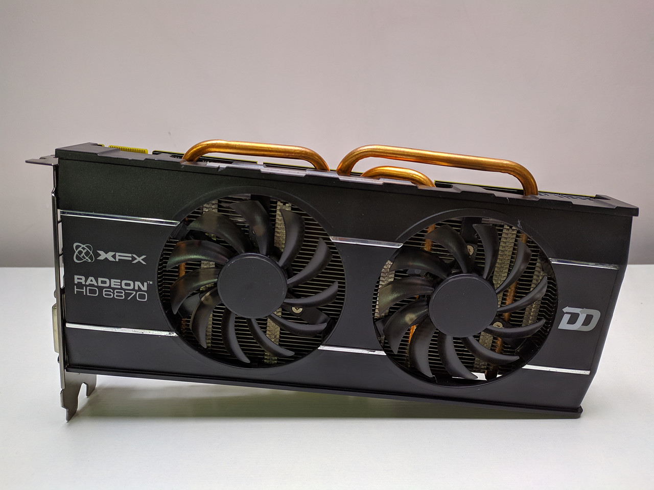 Видеокарта XFX Radeon HD 6870 HD-687A-ZDDC: продажа, цена в Тернополе ...