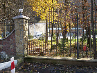 Кована огорожа П-11