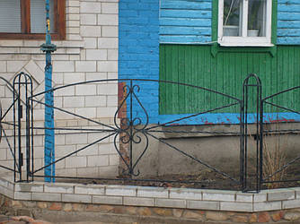 Кована огорожа П-24