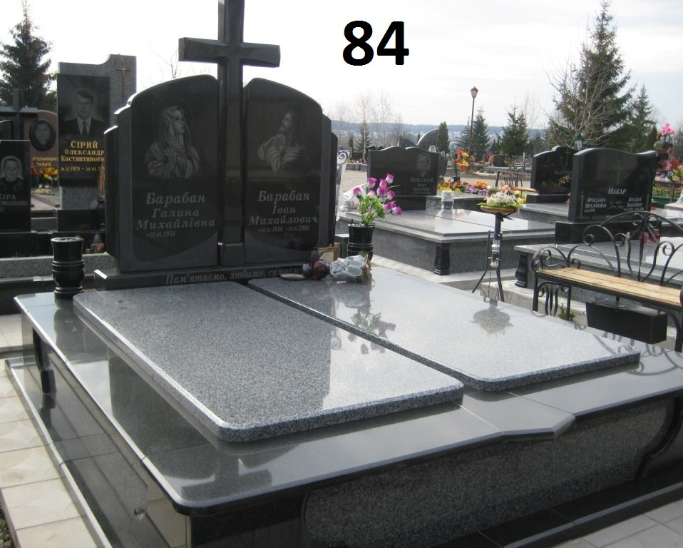 Подвійний пам'ятник з допохованням на двох осіб монумент 2800*2700