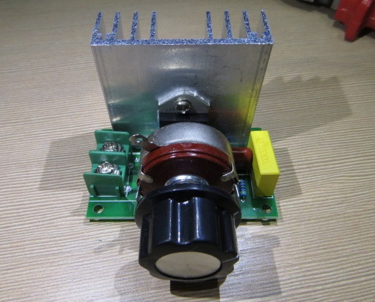 Диммер 4000Вт 220В (ID#952753470), цена: 130 ₴, купить на Prom.ua