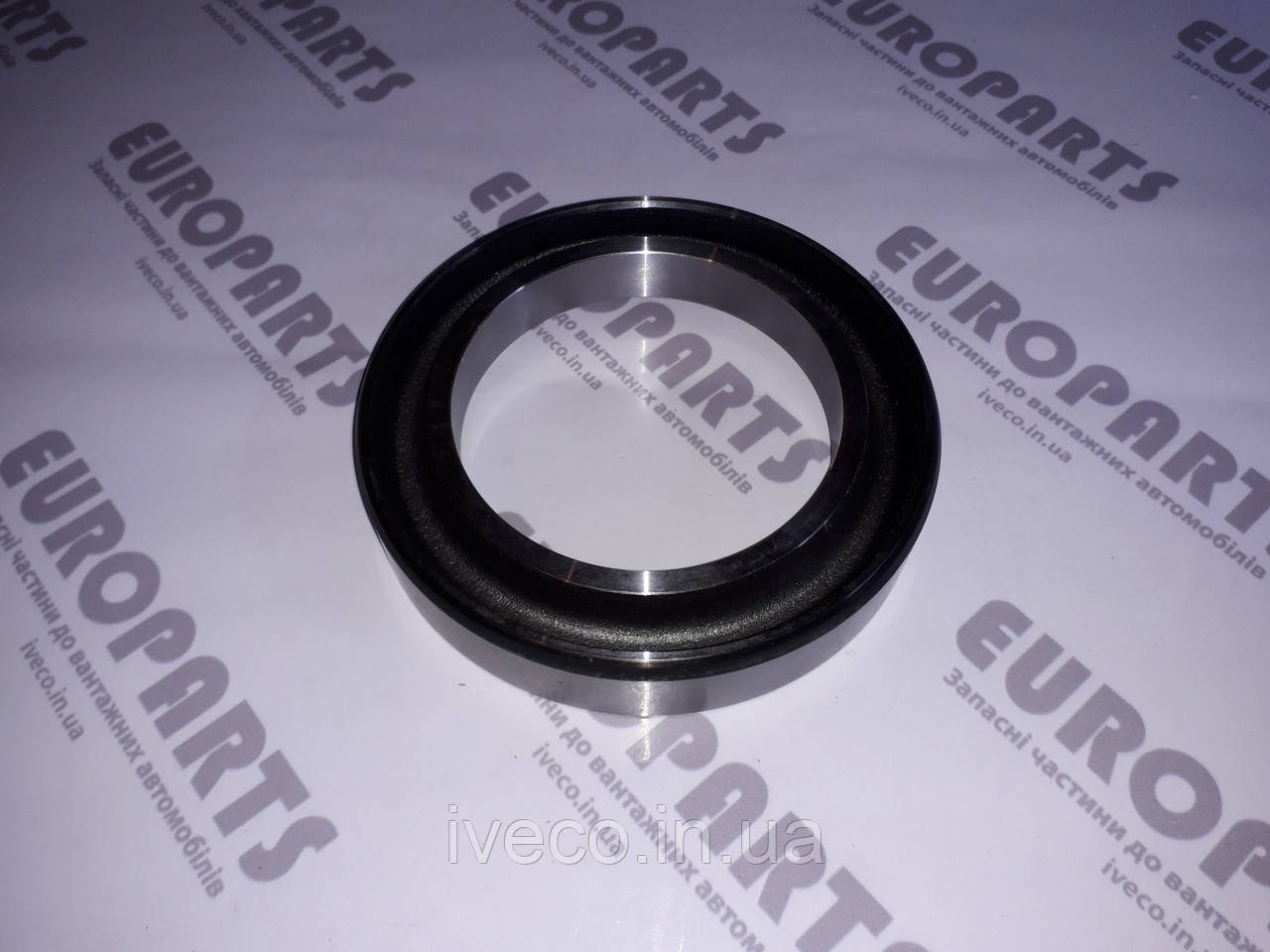 ОБОЙМА САЛЬНИКА IVECO Trakker EuroTrakker Ивеко Тракер 42128171 шайба ...