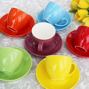 Чашки з блюдцями набір 6 шт різні кольори Веселка 200 мл кольорові керамічні чашки комплект чашок