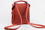 Шкіряний червоний рюкзак ручної роботи, сумка-рюкзак з авторським тисненням, фото 6
