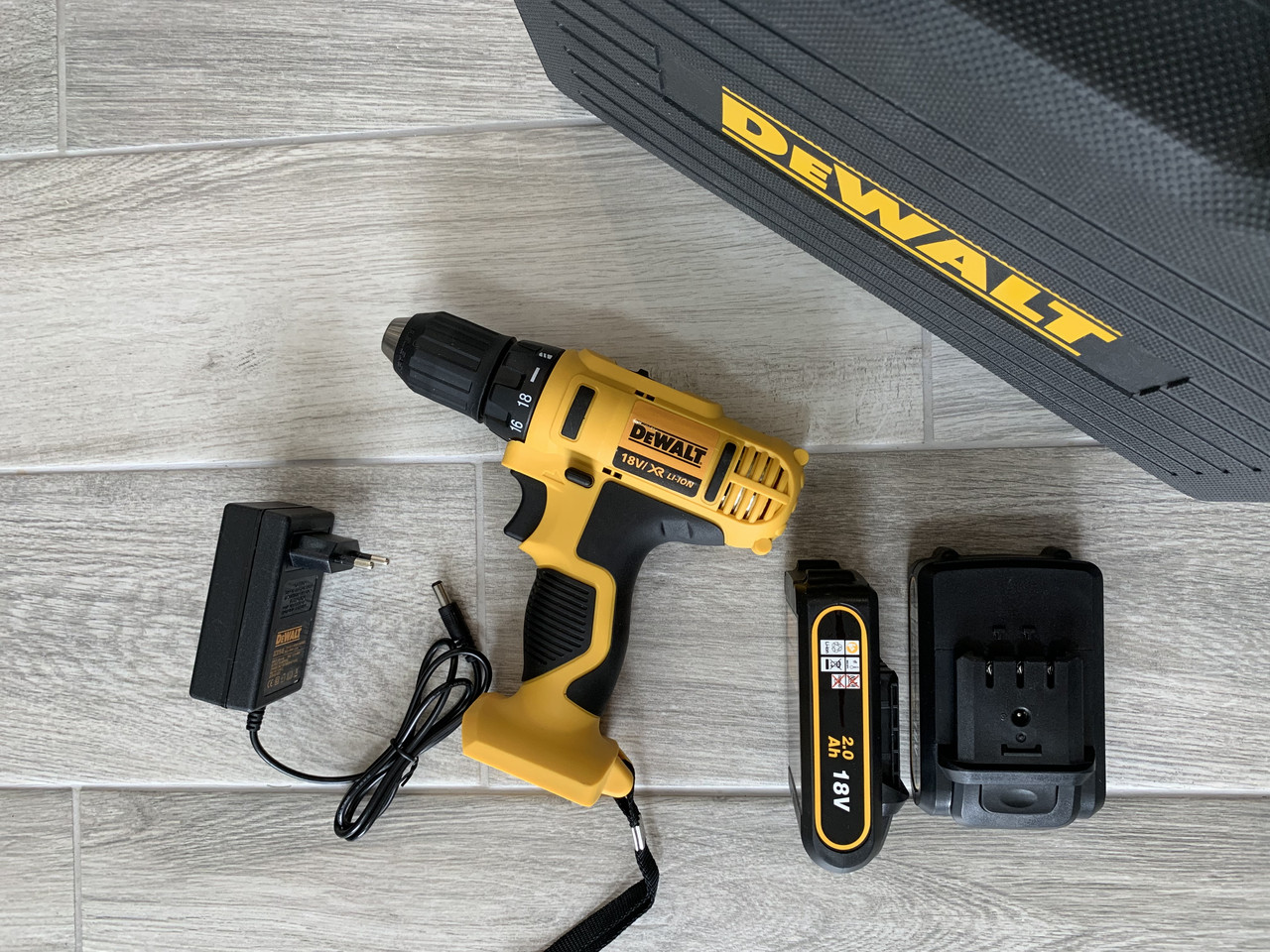 Шуруповерт акумуляторний DeWALT DCD776 : 18V LI-ION | заводська збірка Румунія