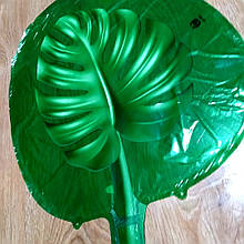 Фольгований куля тропічний лист пальми Монстера на зеленому тлі 52*38 див.