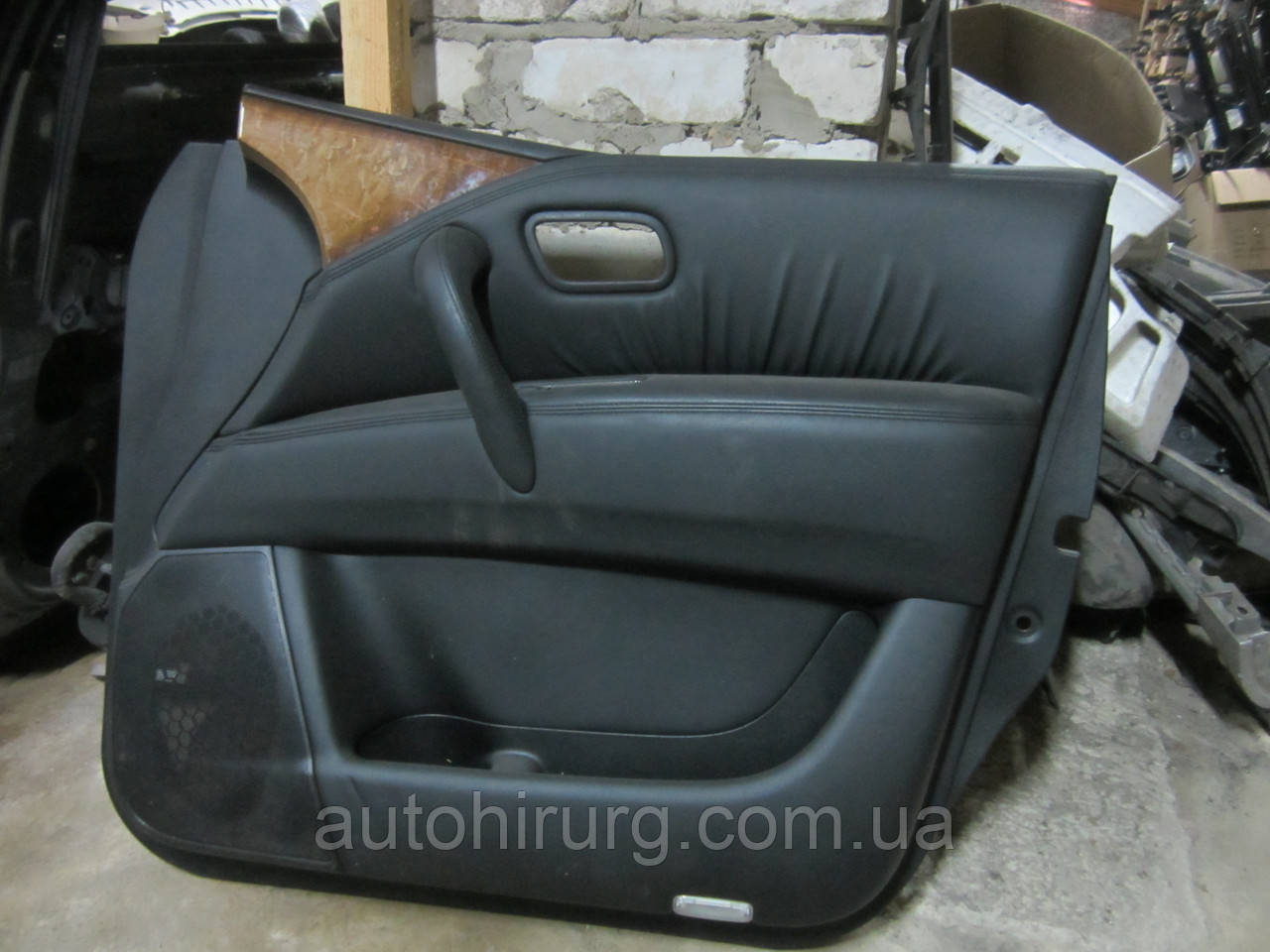 Дверна карта передня права Infiniti Qx56 / Qx80 (Z62), фото 1