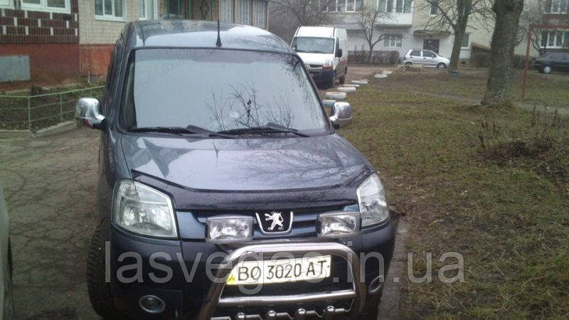 Мухобійка, дефлектор капота Peugeot Partner 2003-2008 (VIP)