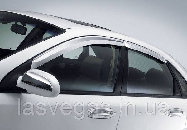 Вітровики, дефлектори вікон Chevrolet Lacetti Sed. Хромовані 2002-2013