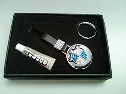 Брелок на ключи со стразами BMW