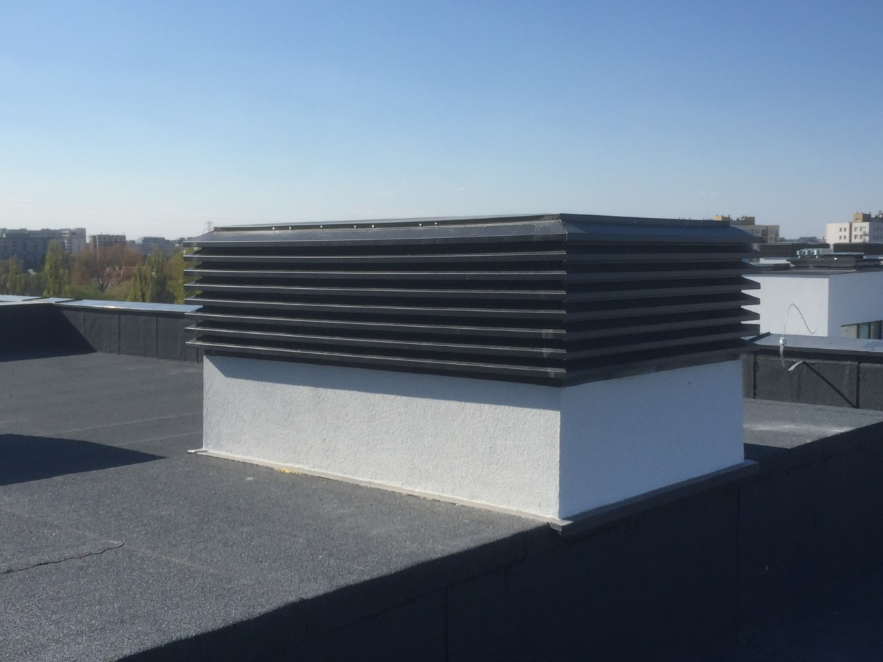 Монтаж фасадних вентиляційних жалюзійних решіток і конструкцій - фото 3 - id-p955765041