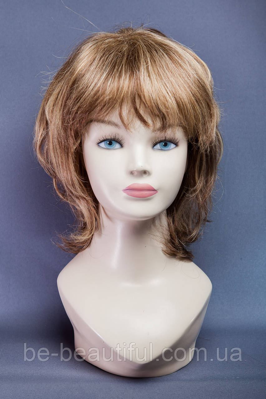 Жіноча перука з натурального волосся середньої довжини каскад колір русий з білим