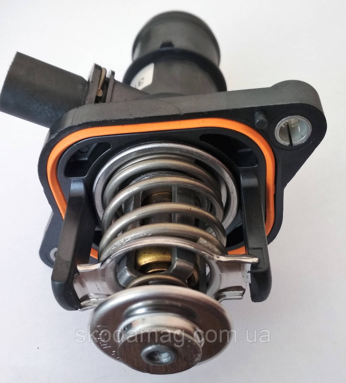 Термостат ( корпус термостата патрубок ) Шкода Октавия ТУР Skoda ...