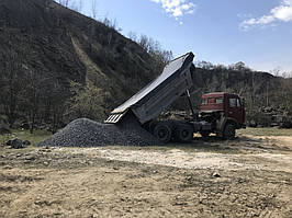 Первые машины с отвальным шлаком. Доставлялось по 15 тонн. Поставщики заказчика.