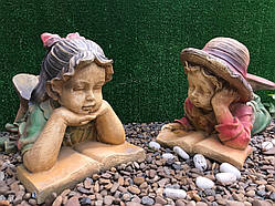 Садова фігура діти з книжкою пара  ( висота 34 см)