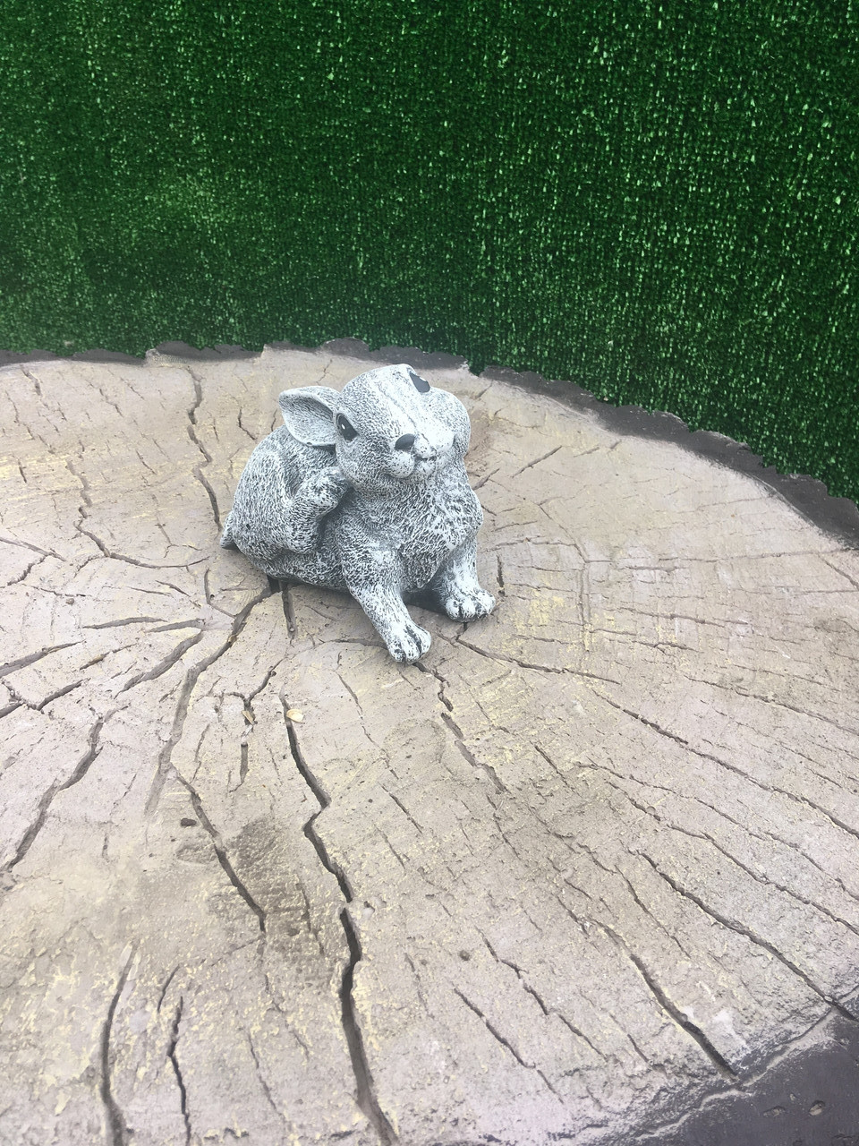 Садова фігура кролик (висота 11 см)