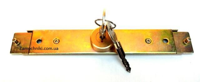 Замок на ролети хрестовий ключ (Замок ролетний хрестовий ключ)