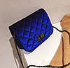 Оксамитова стьобана сумка клатч на ланцюжку, фото 5