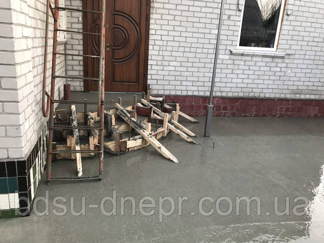 Ганок в будинок