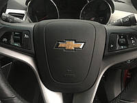 Подушка безопасности в руль Chevrlet Cruze 13286903