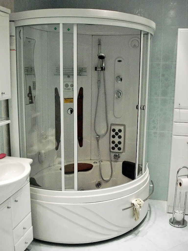 Монтаж душової кабіни у Тернополі