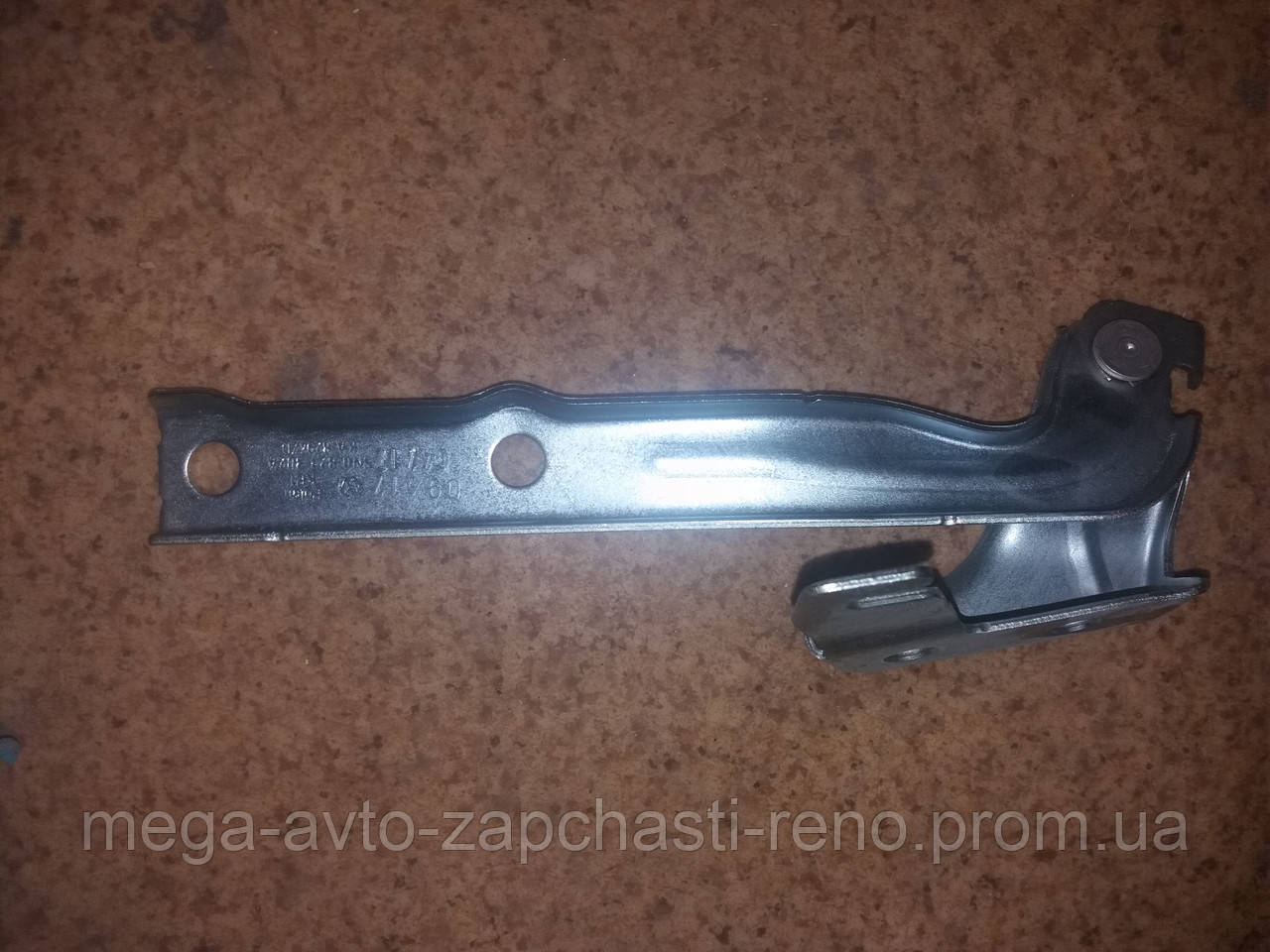 Петля капота Volkswagen Tiguan 2007-2011