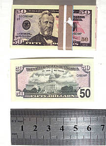 Мініатюрні сувенірні 50 доларів