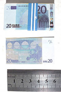 Мініатюрні сувенірні 20 євро