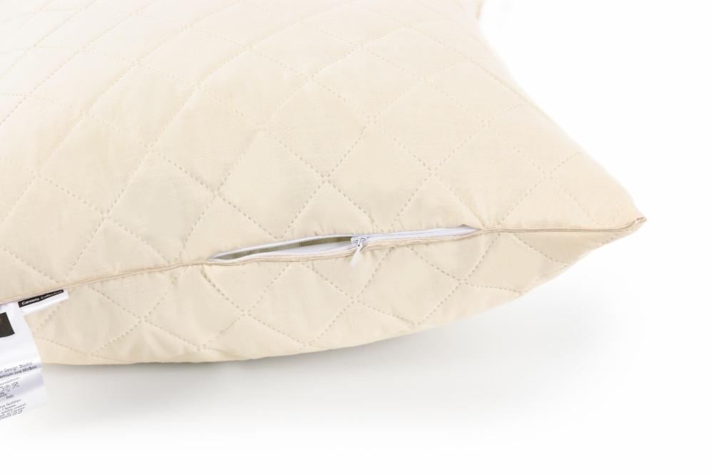 Подушка 60х60 Eco-Soft Carmela 0486 середня на змійці