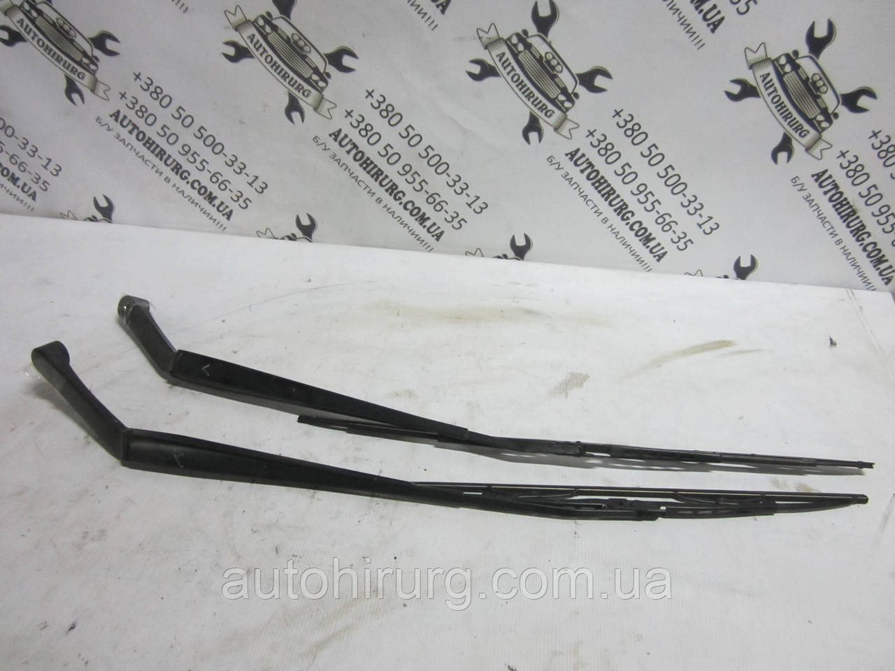 Передний дворник Infiniti Qx56 / Qx80 - Z62