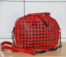 Червона жіноча сумка з камінням, на плече з ланцюжком, новинка сезону