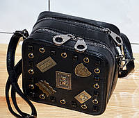 Черная молодежная женская квадратная сумка с красивой фурнитурой, на лето, через плечо, стильная новинка
