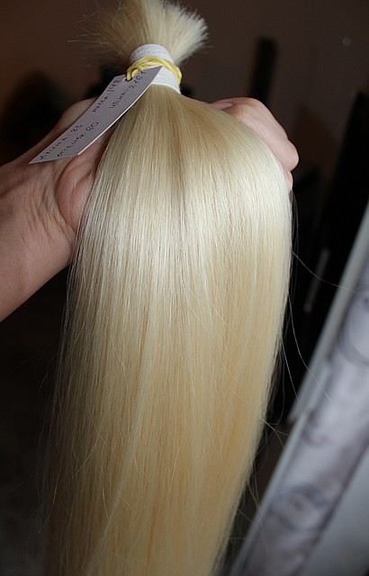 Срез натуральных славянских волос блонд - фото 4 - id-p9072658