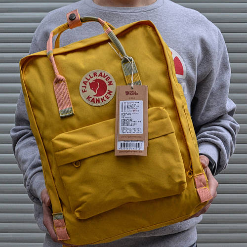 brown fjallraven kanken