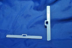 "Вішалка" для вертикальних жалюзі