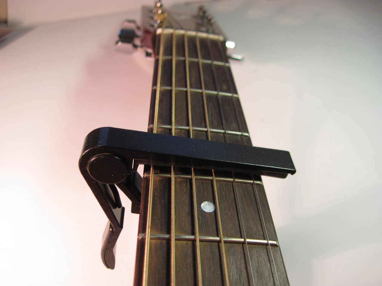 Каподастр (затискач) для гітари (класичної, акустичної, електро), фото 1