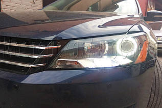 Volkswagen Passat B7 USA - установка світлодіодних Bi-LED лінз