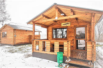   Гарантия качества. На древесину, лако-красочные материалы и все комплектующие выдаются сертификаты качества.