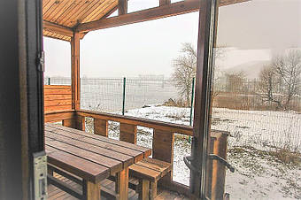 Все здания укомплектованы деревянной мебелью нашего производства.  