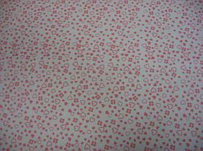 Фетр білий з малюнком розовые сердечка 21смХ21см