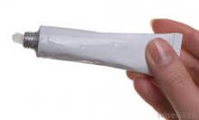 Мазі та лікувальні креми