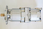 705-52-31080 Гідравлічний насос на навантажувач Komatsu WA600-3, фото 2