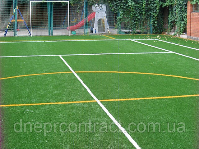 Укладання штучної трави