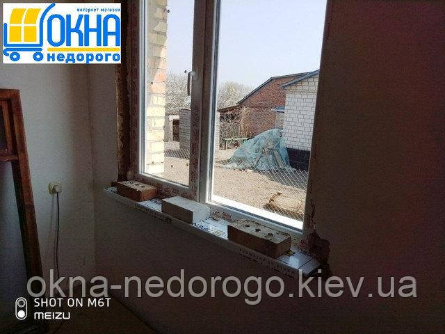 Пластикові клини для установки вікон 