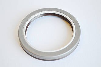 Сальник коленвала на Deutz TD226B (передний) 12188100