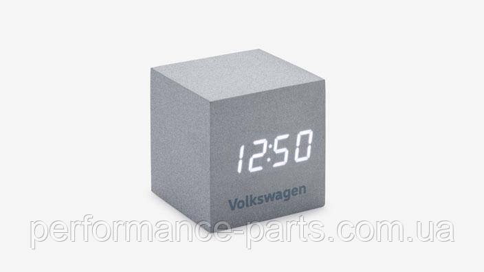 Будильник Volkswagen Logo Cube, Silver 33D050811
